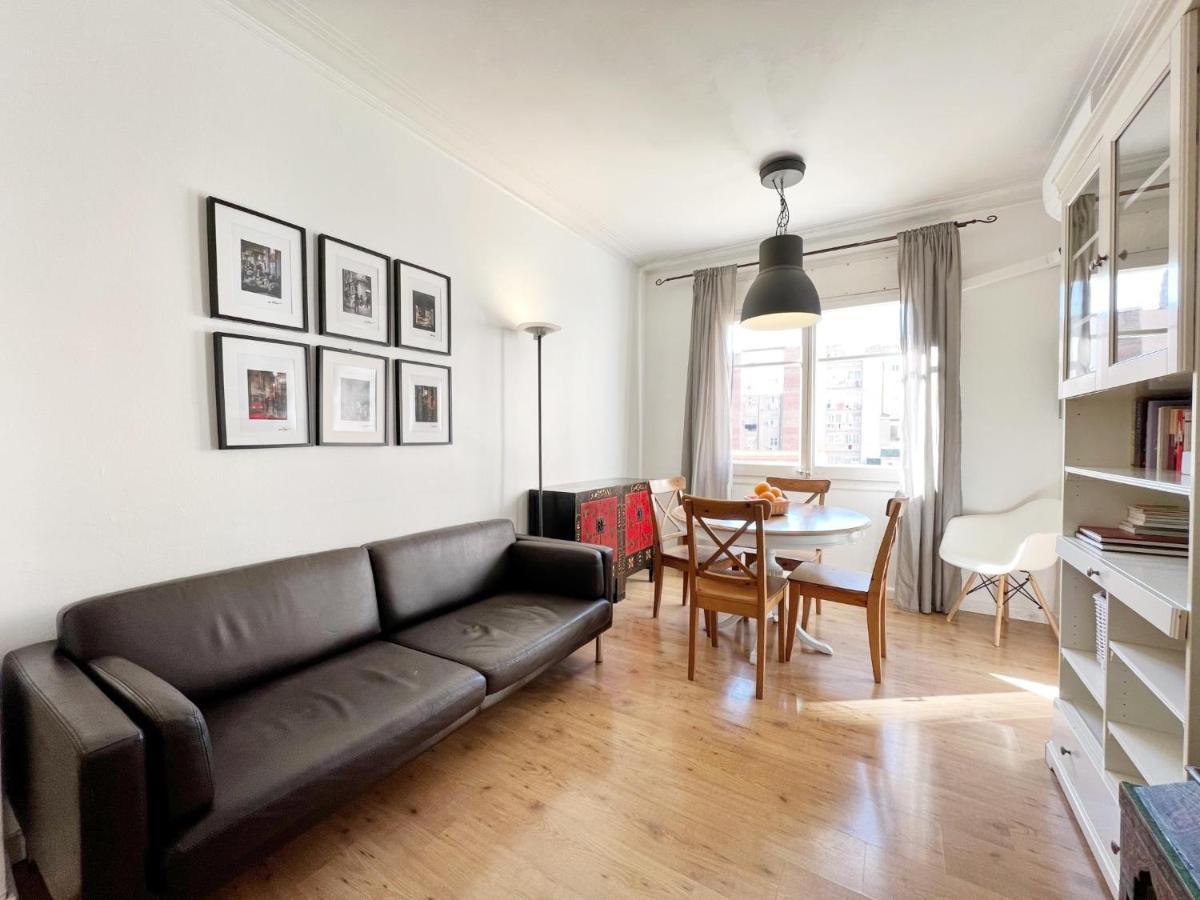 Casa Sagrada Familia Apartment Барселона Екстериор снимка