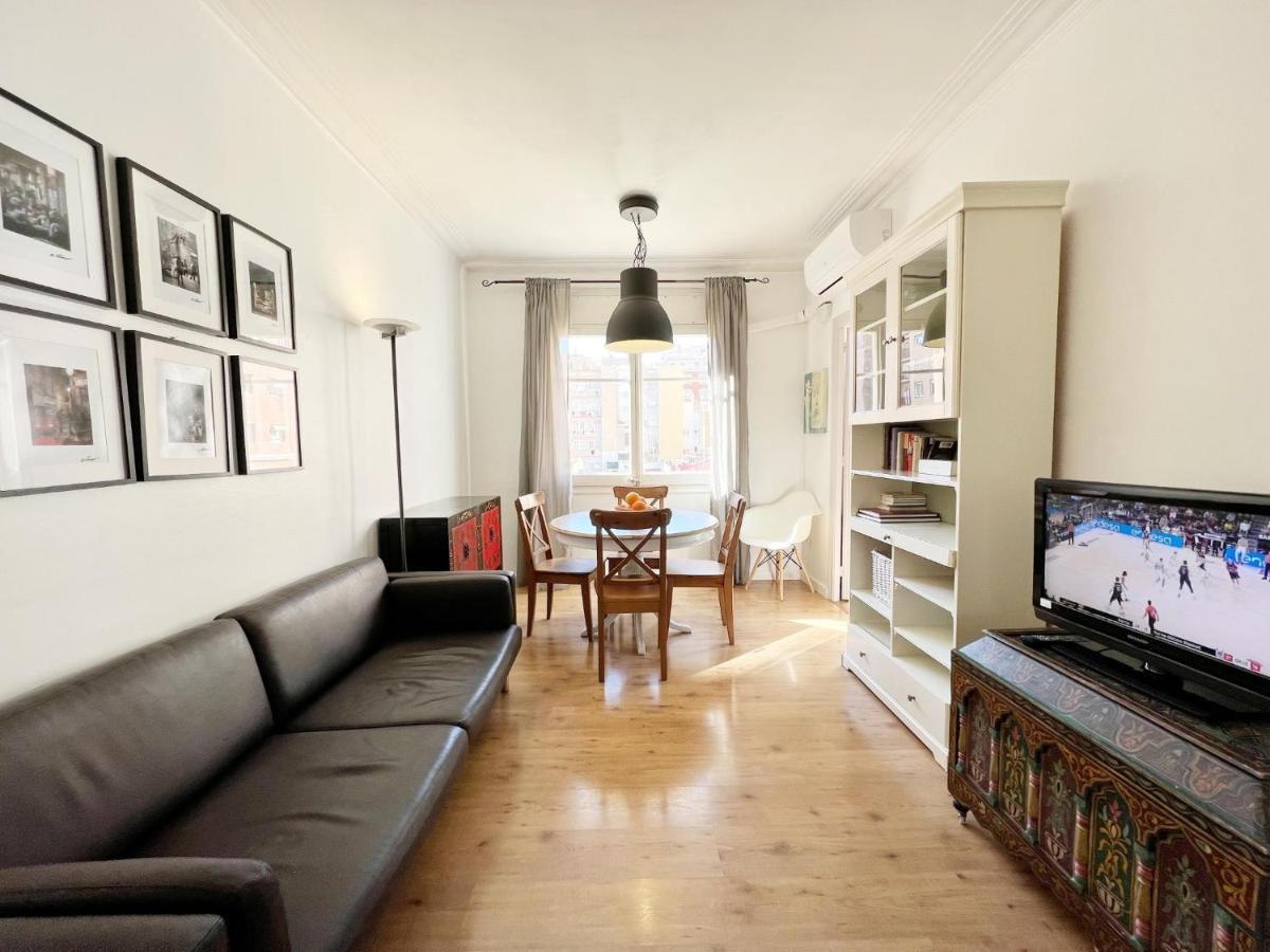 Casa Sagrada Familia Apartment Барселона Екстериор снимка